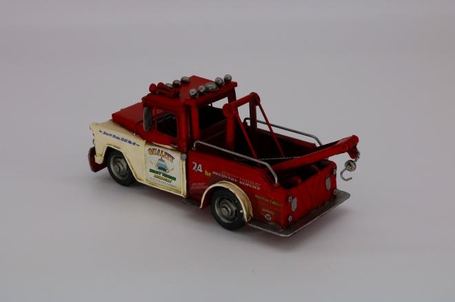 ブリキのおもちゃ(tow truck)｜ストーン マテリアル